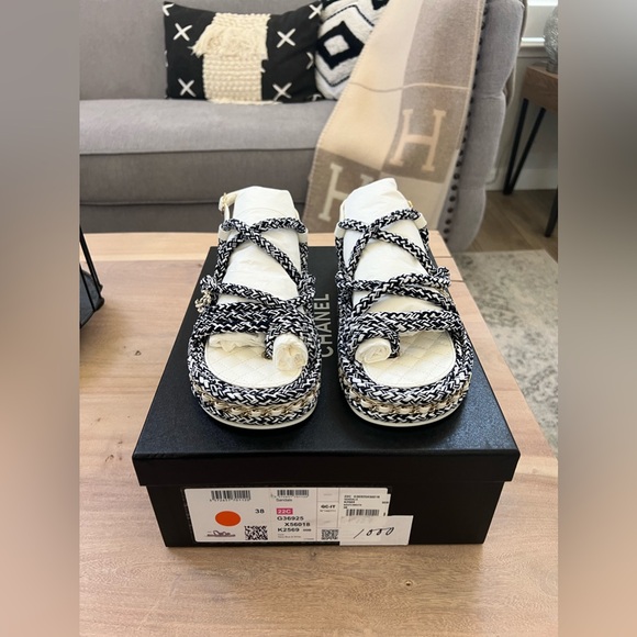 Chanel Seabreeze Rope Sandals, Size 38 - Picture 5 of 9